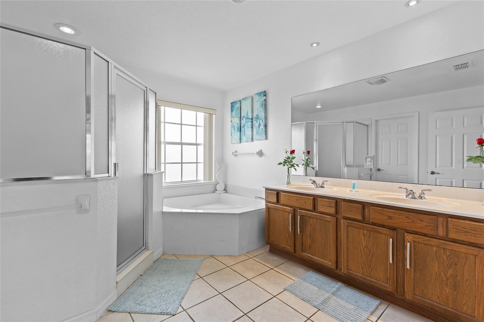 Image 27 of 49 For 507 Gleneagles Drive