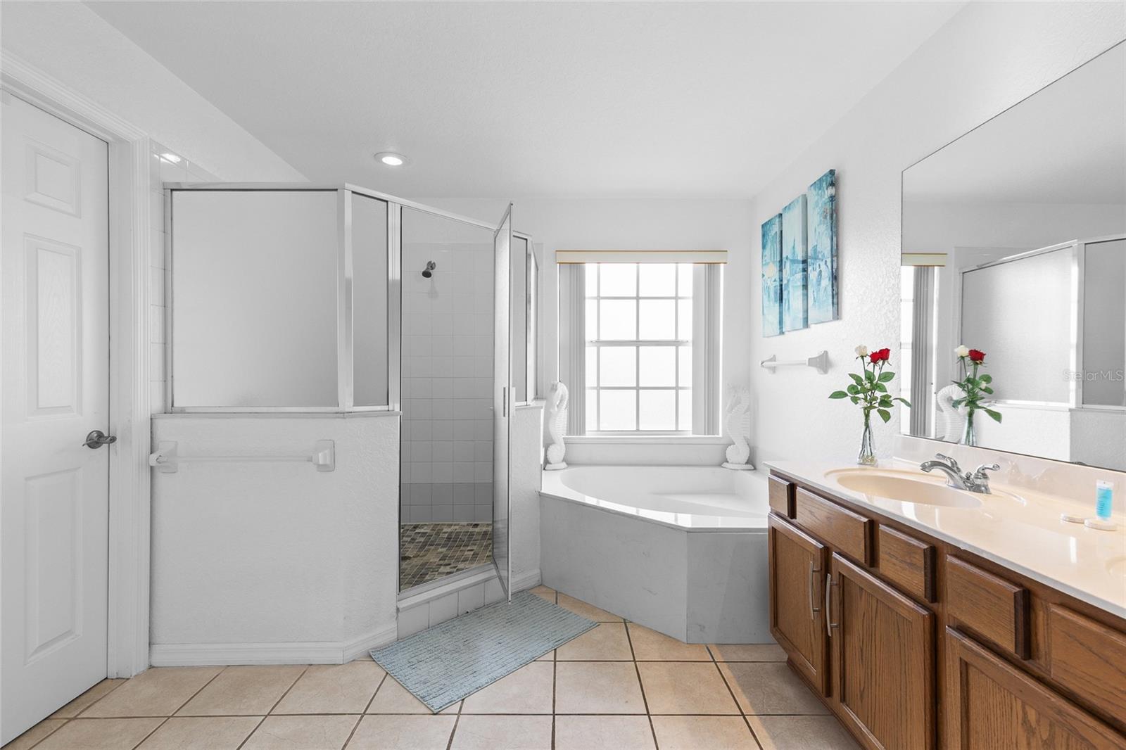 Image 30 of 49 For 507 Gleneagles Drive