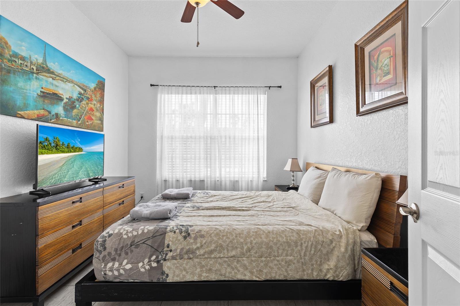 Image 7 of 49 For 507 Gleneagles Drive