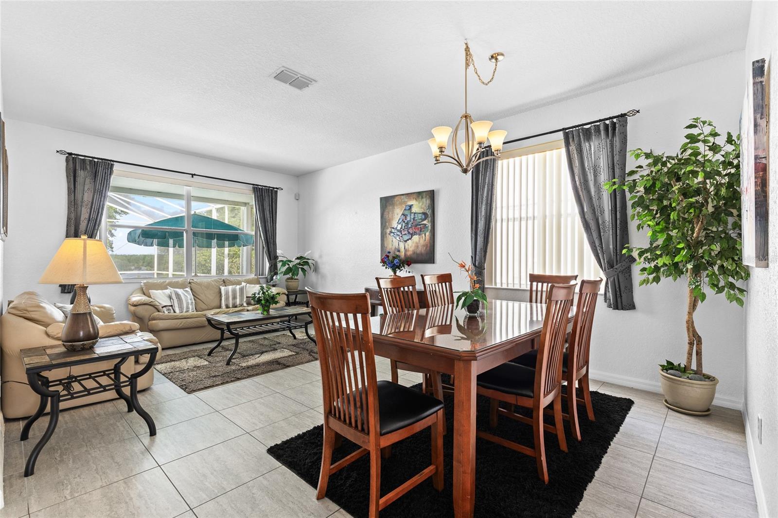 Image 9 of 49 For 507 Gleneagles Drive