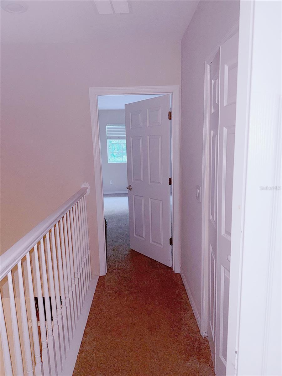 Image 13 of 16 For 10775 Regent Square Drive 1905