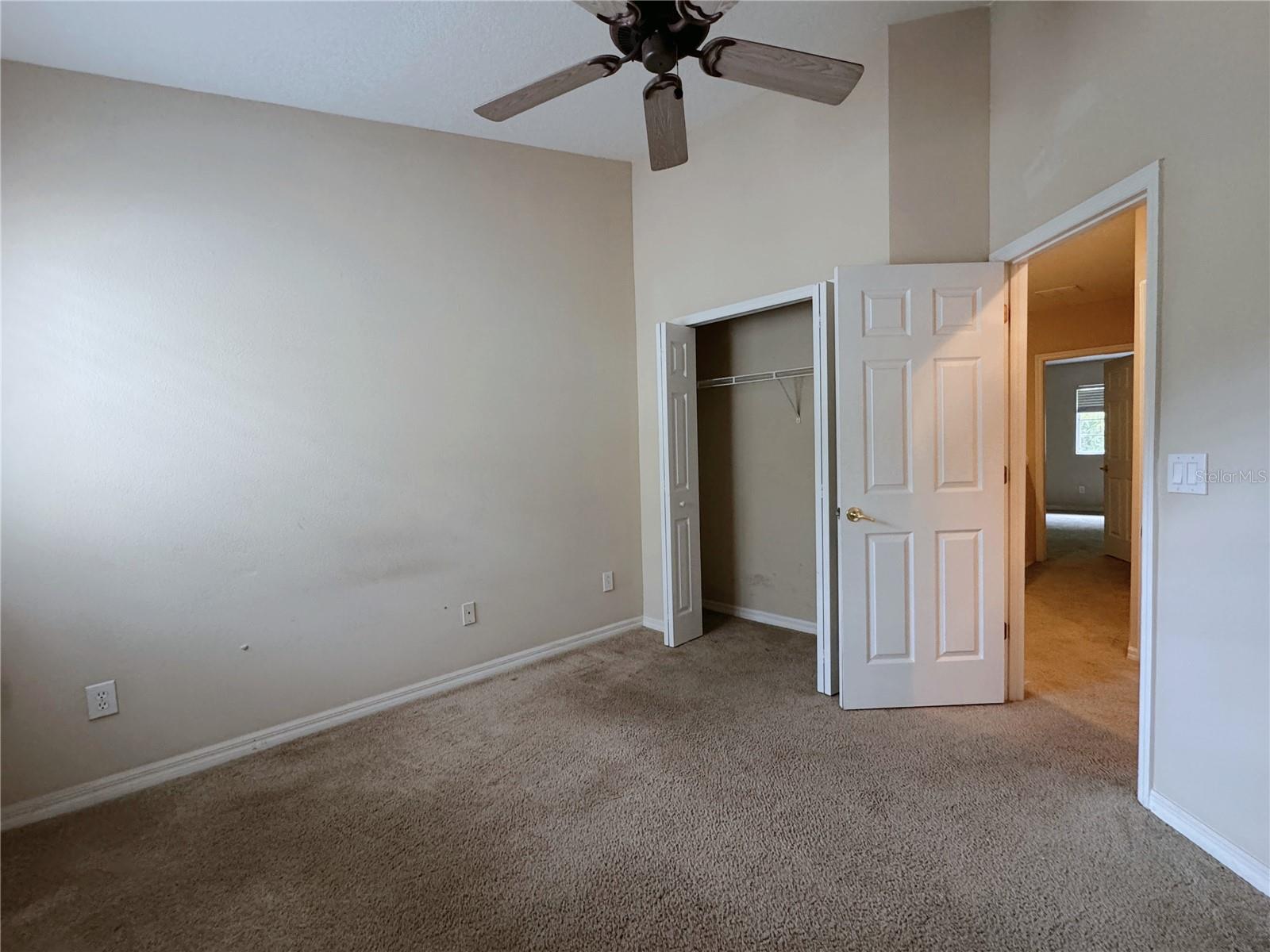 Image 32 of 40 For 10775 Regent Square Drive 1905