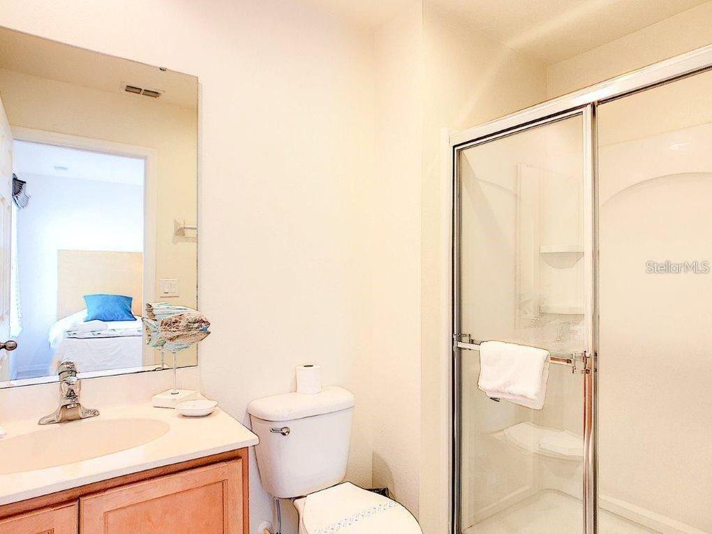 Image 16 of 21 For 3053 White Orchid Road