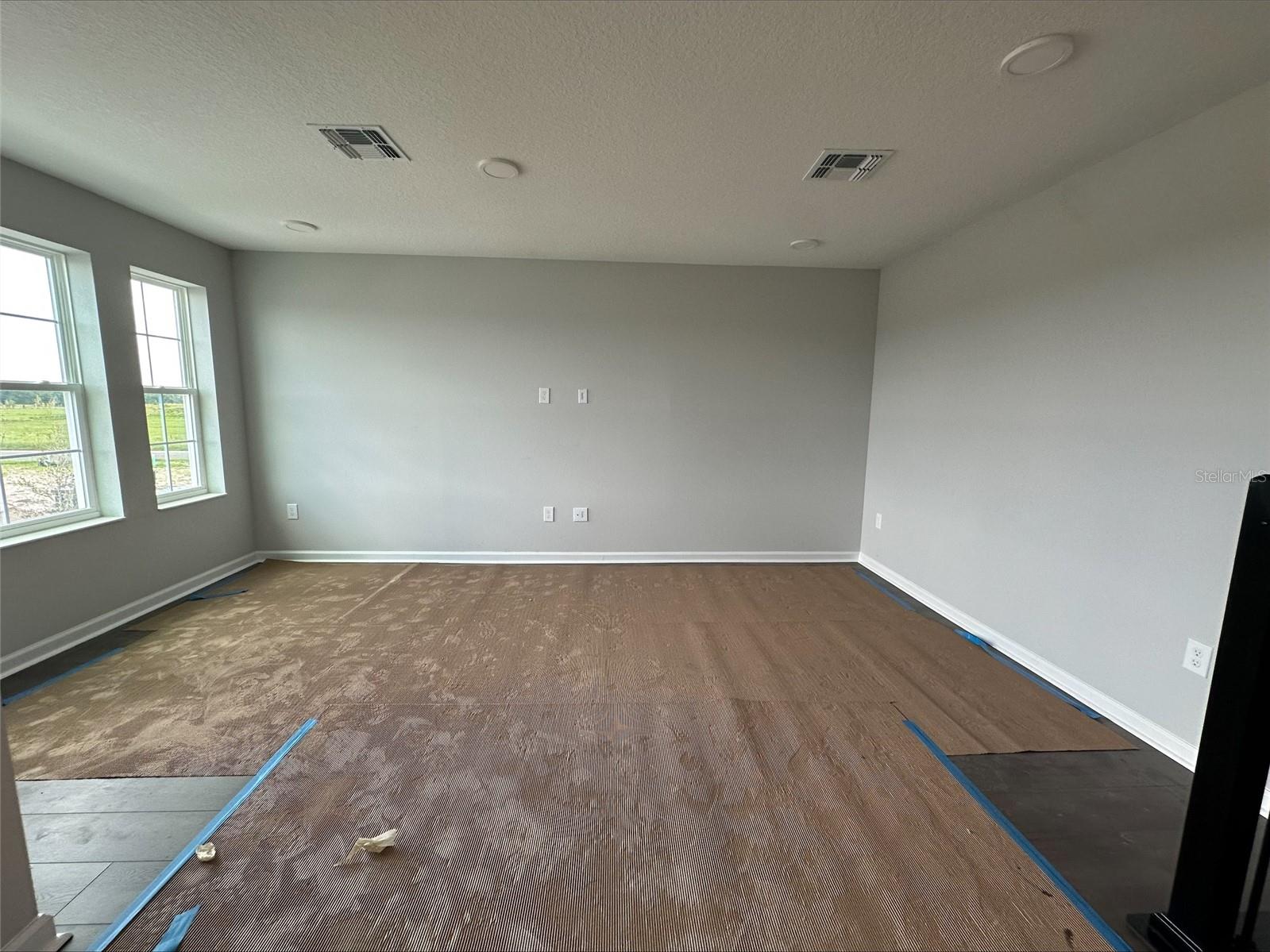 Image 16 of 28 For 5256 Teirgarten Street