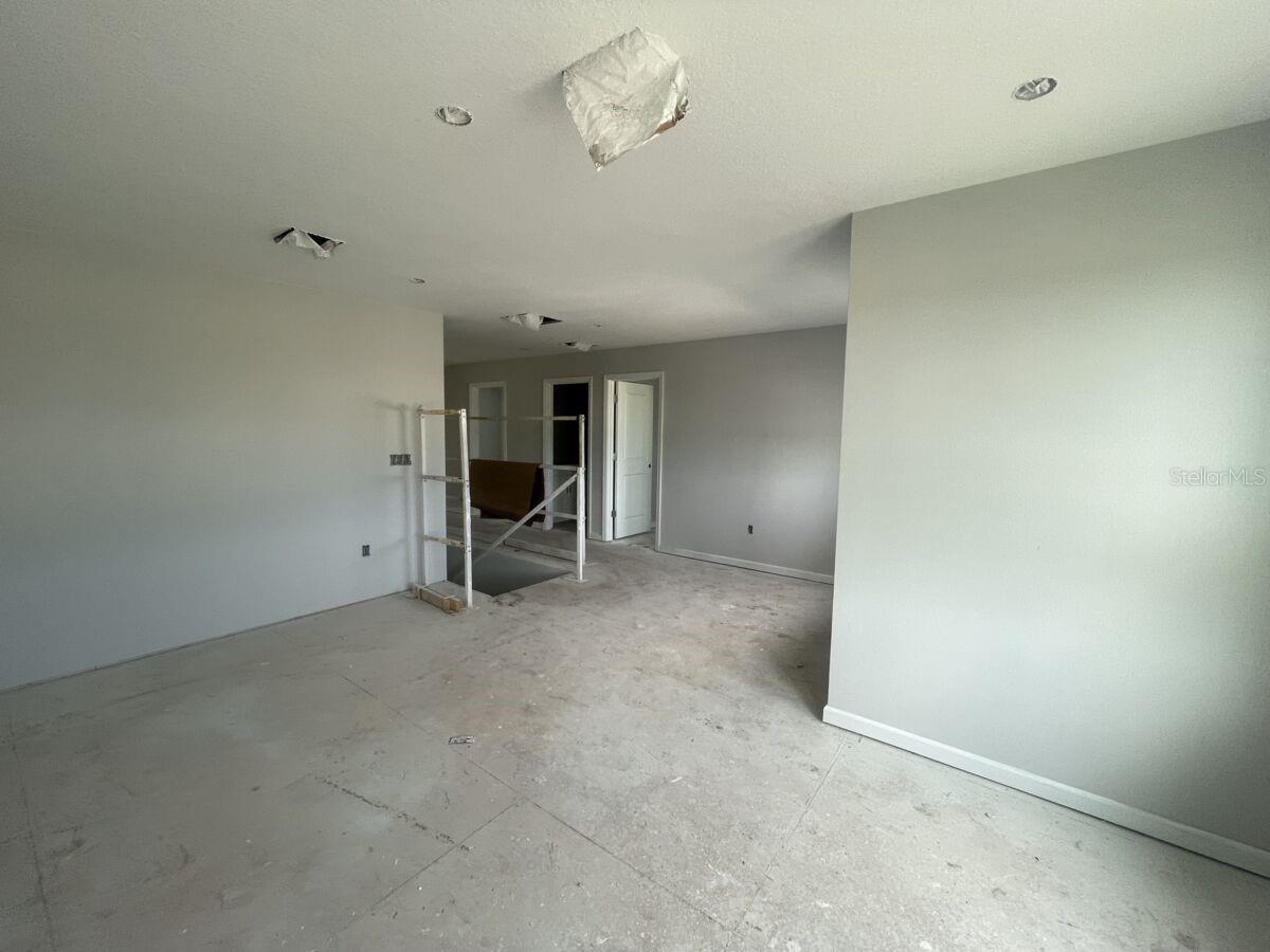 Image 2 of 11 For 5256 Teirgarten Street