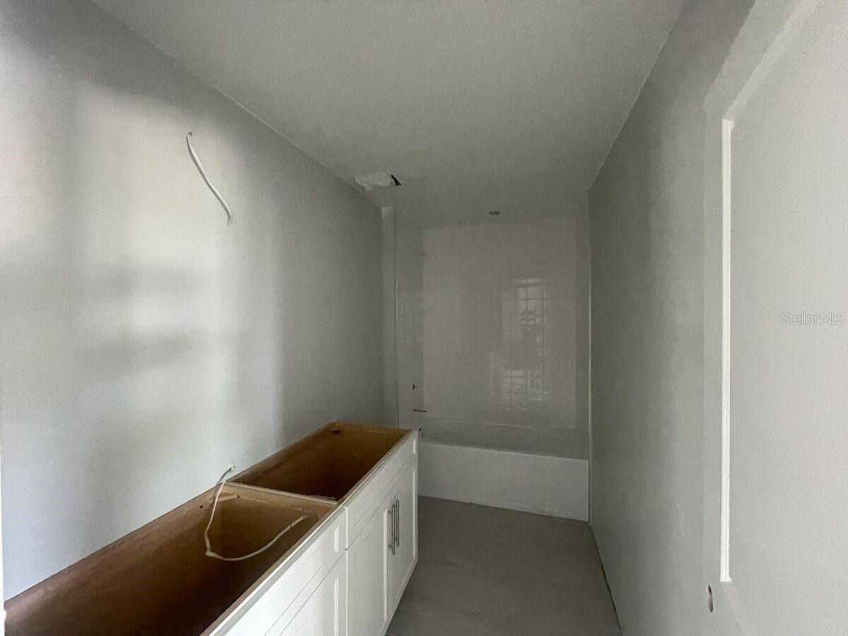 Image 7 of 11 For 5256 Teirgarten Street
