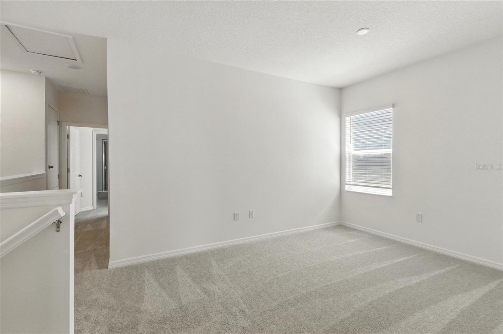 Image 14 of 37 For 1255 Stockwell Avenue