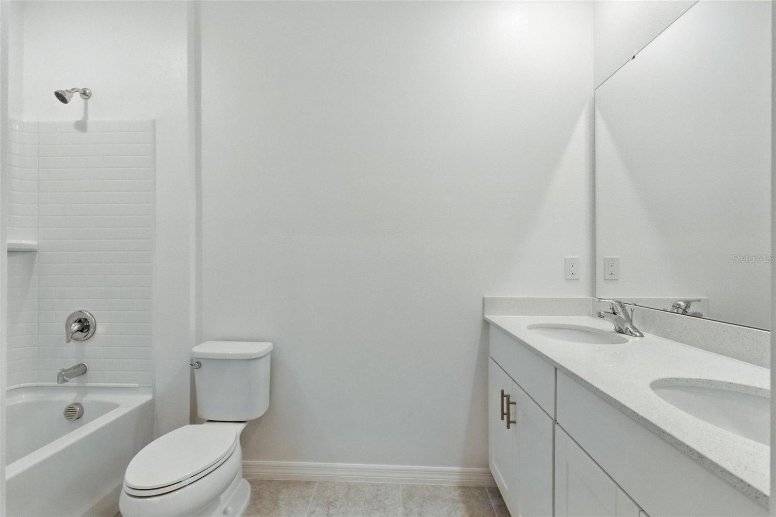 Image 26 of 37 For 1255 Stockwell Avenue