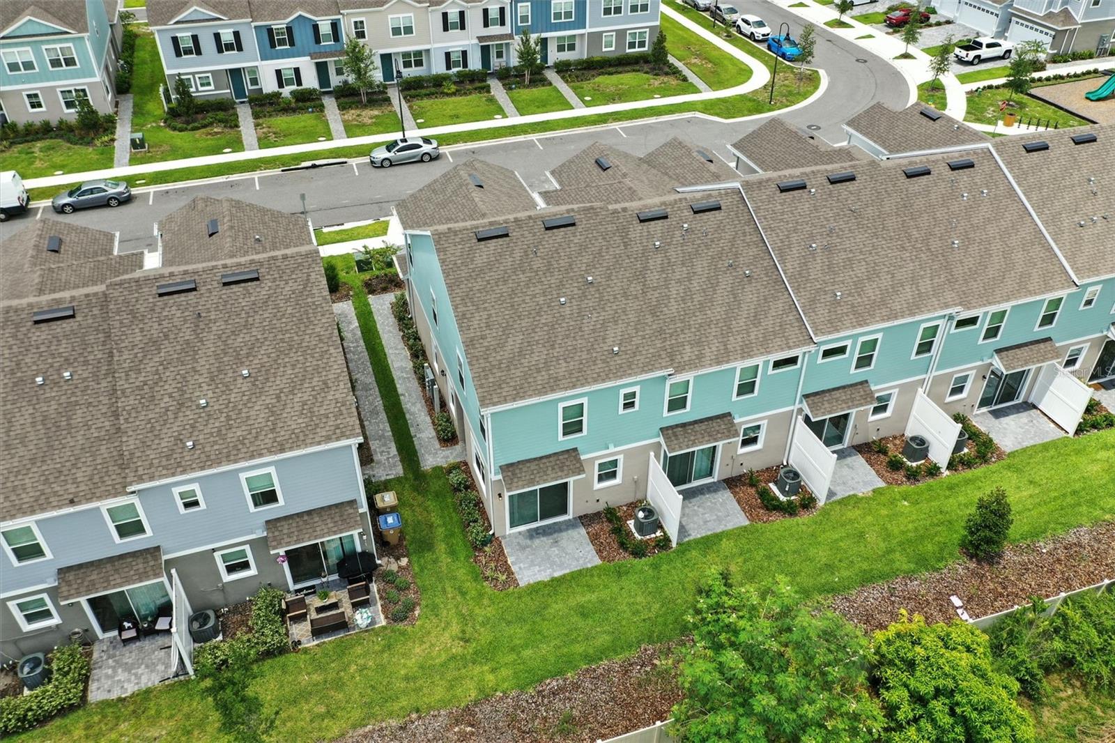 Image 34 of 37 For 1255 Stockwell Avenue