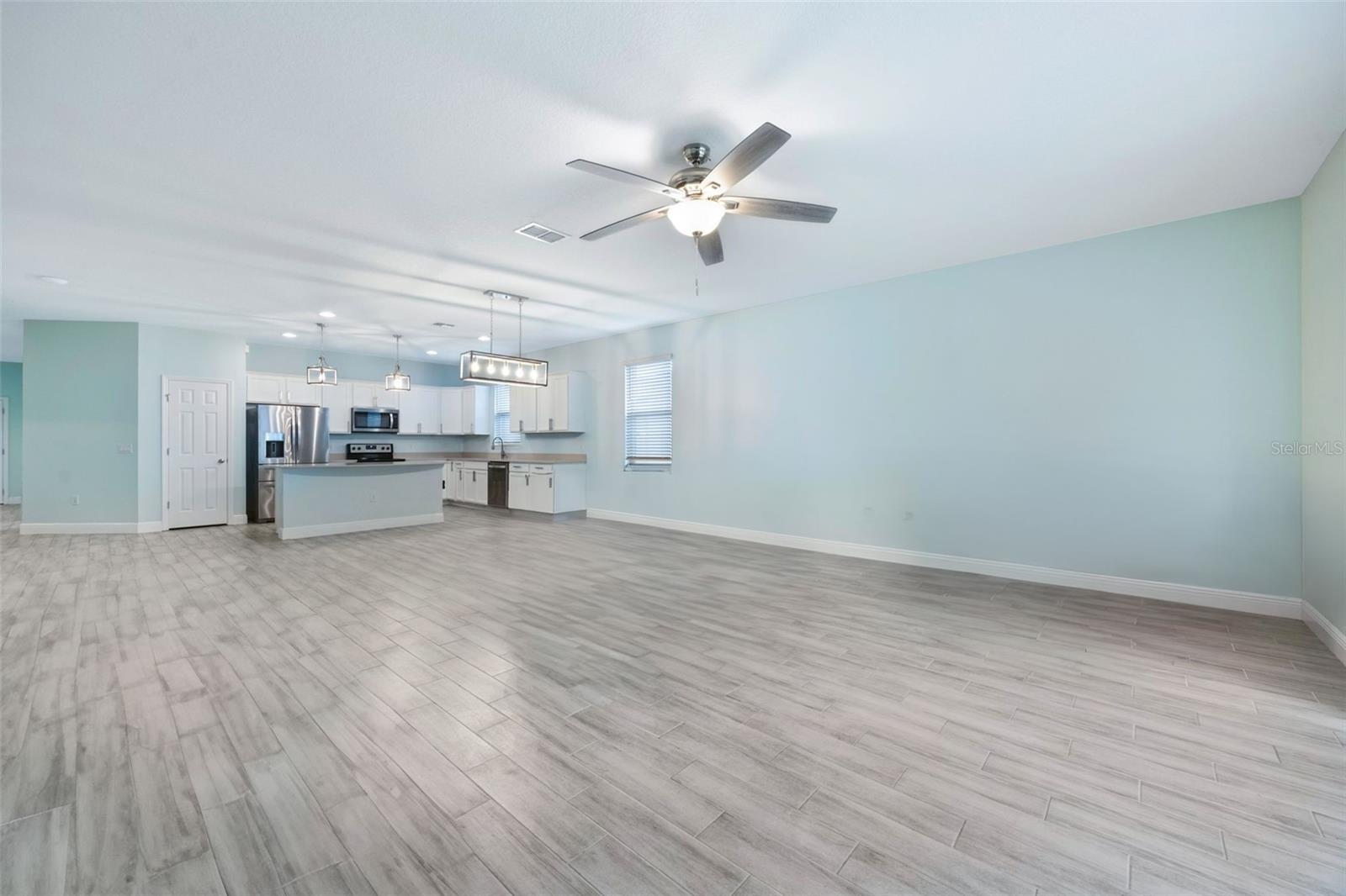 Image 16 of 39 For 3617 Vega Creek Drive