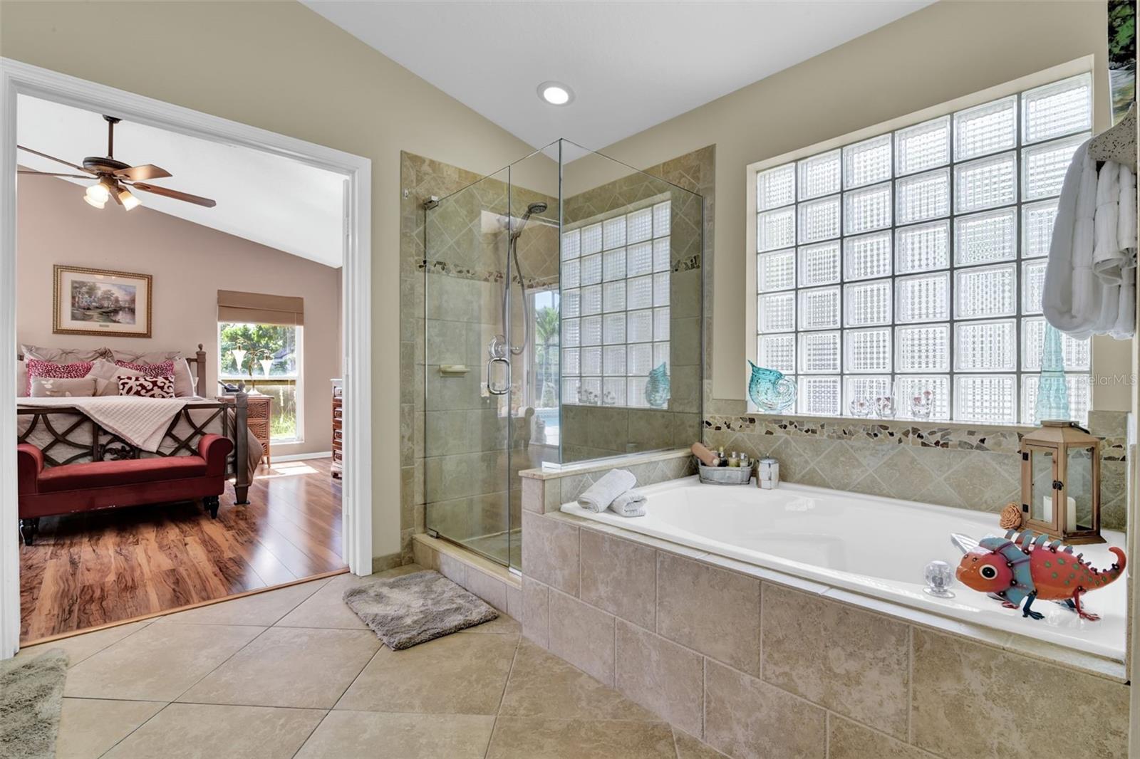 Image 12 of 34 For 813 Winder Oaks Drive