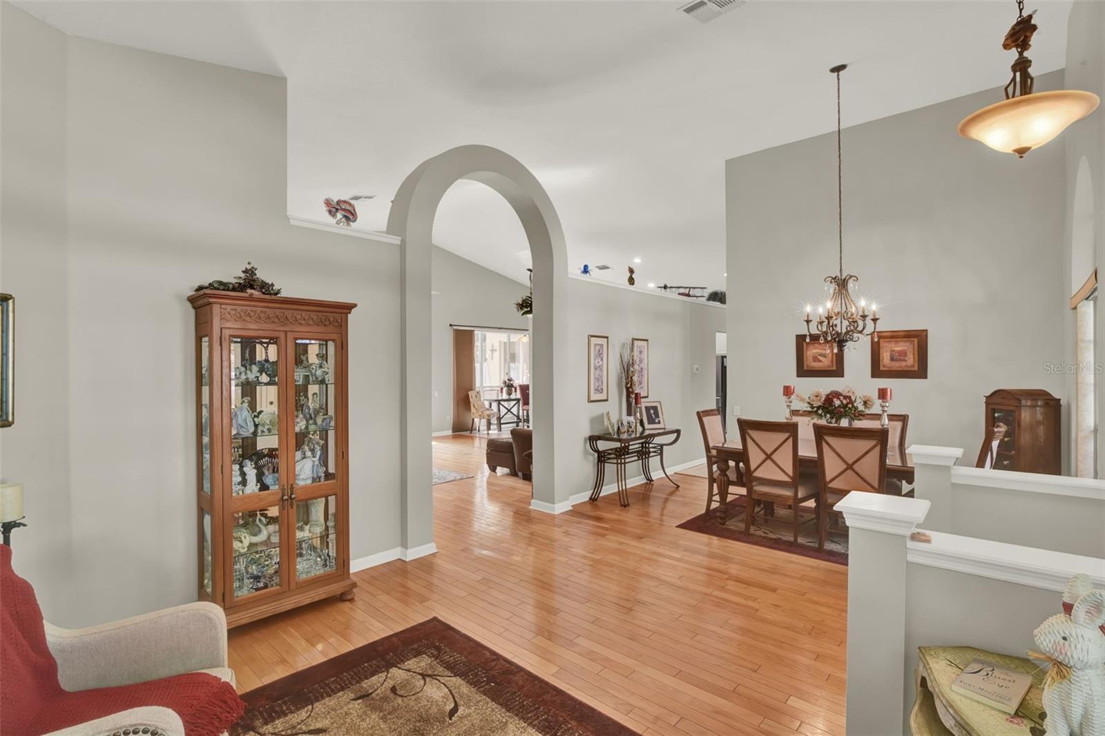 Image 21 of 34 For 813 Winder Oaks Drive