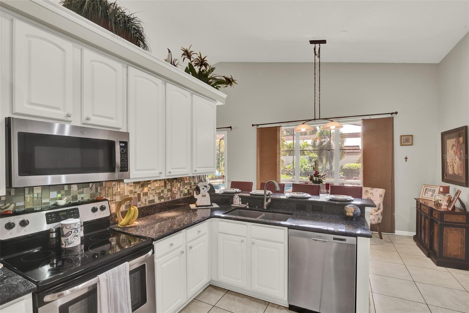 Image 27 of 34 For 813 Winder Oaks Drive
