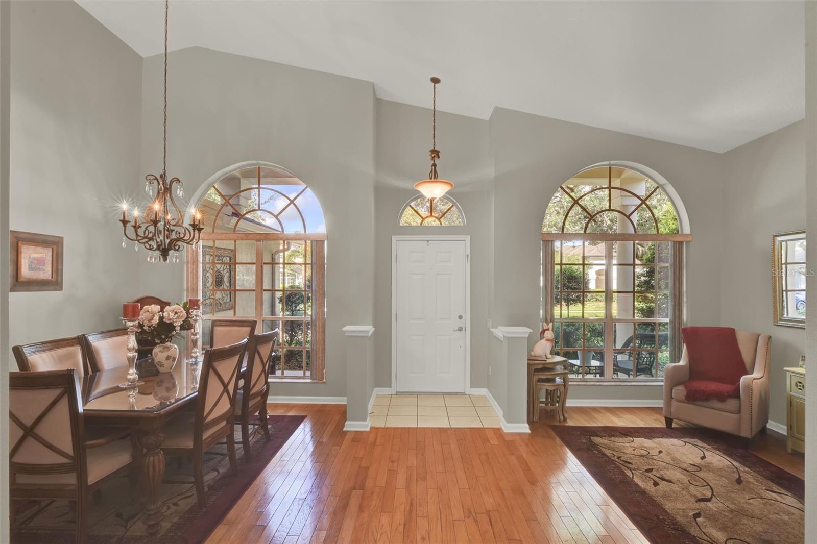 Image 4 of 34 For 813 Winder Oaks Drive