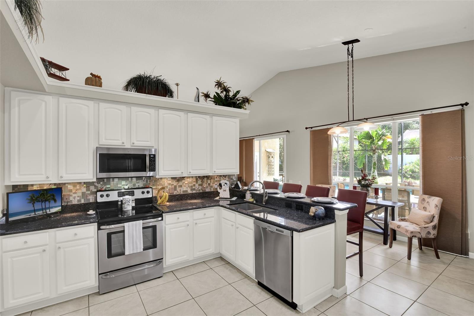 Image 9 of 34 For 813 Winder Oaks Drive