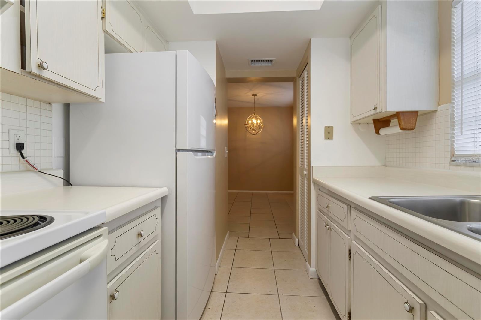 Image 10 of 20 For 1433 Belcher Road G5