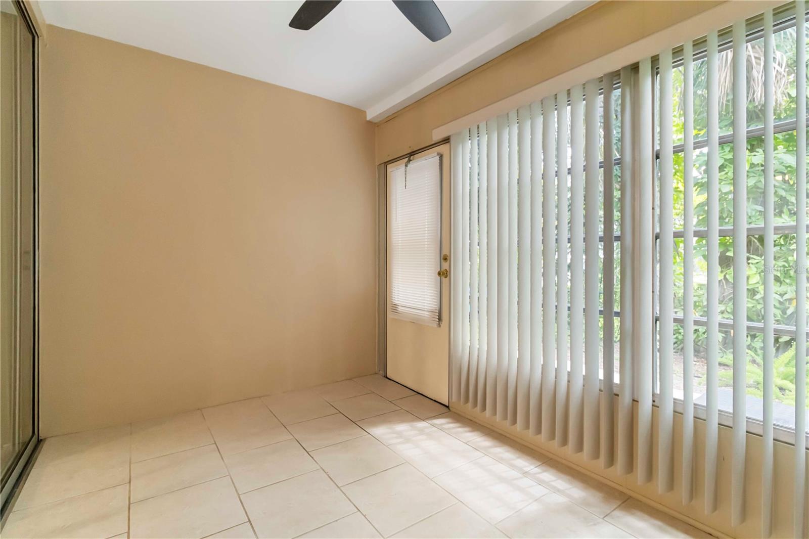 Image 16 of 20 For 1433 Belcher Road G5