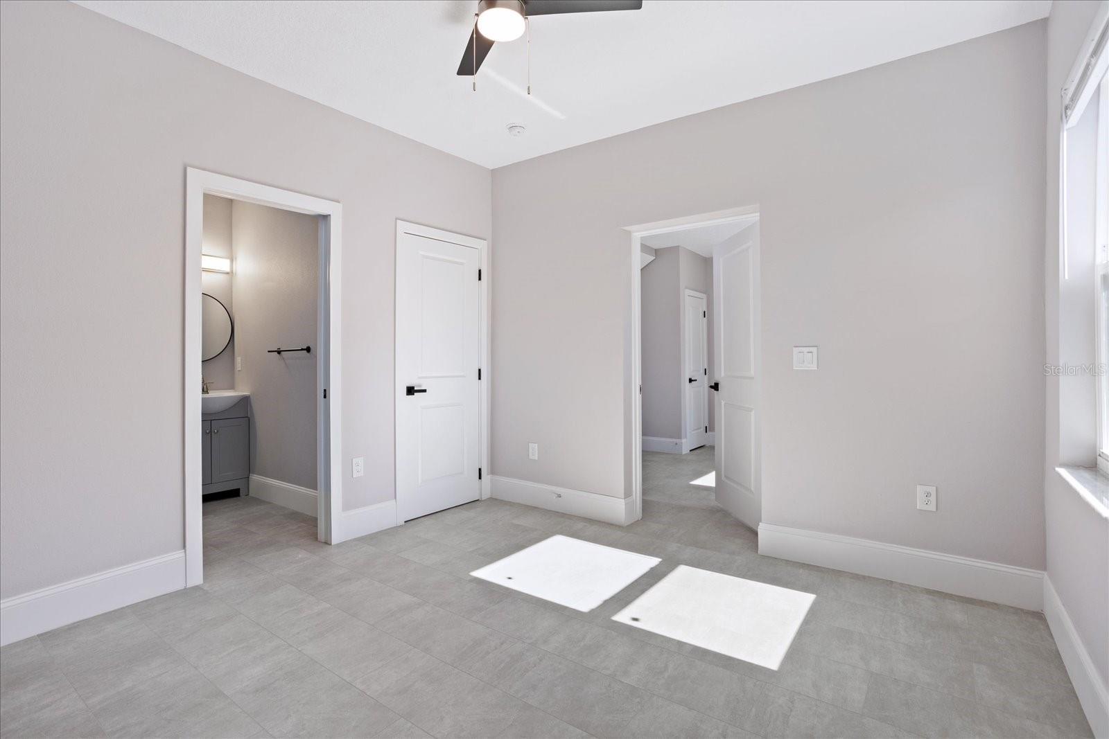 Image 12 of 20 For 706 New York Avenue