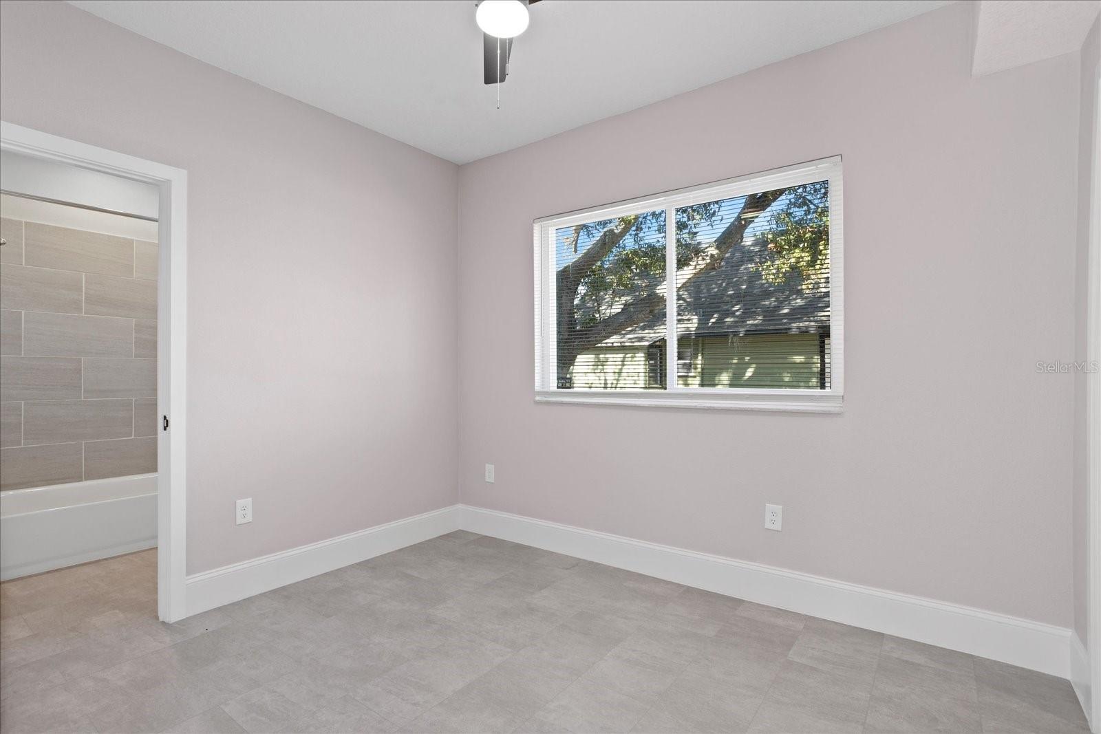 Image 6 of 20 For 706 New York Avenue