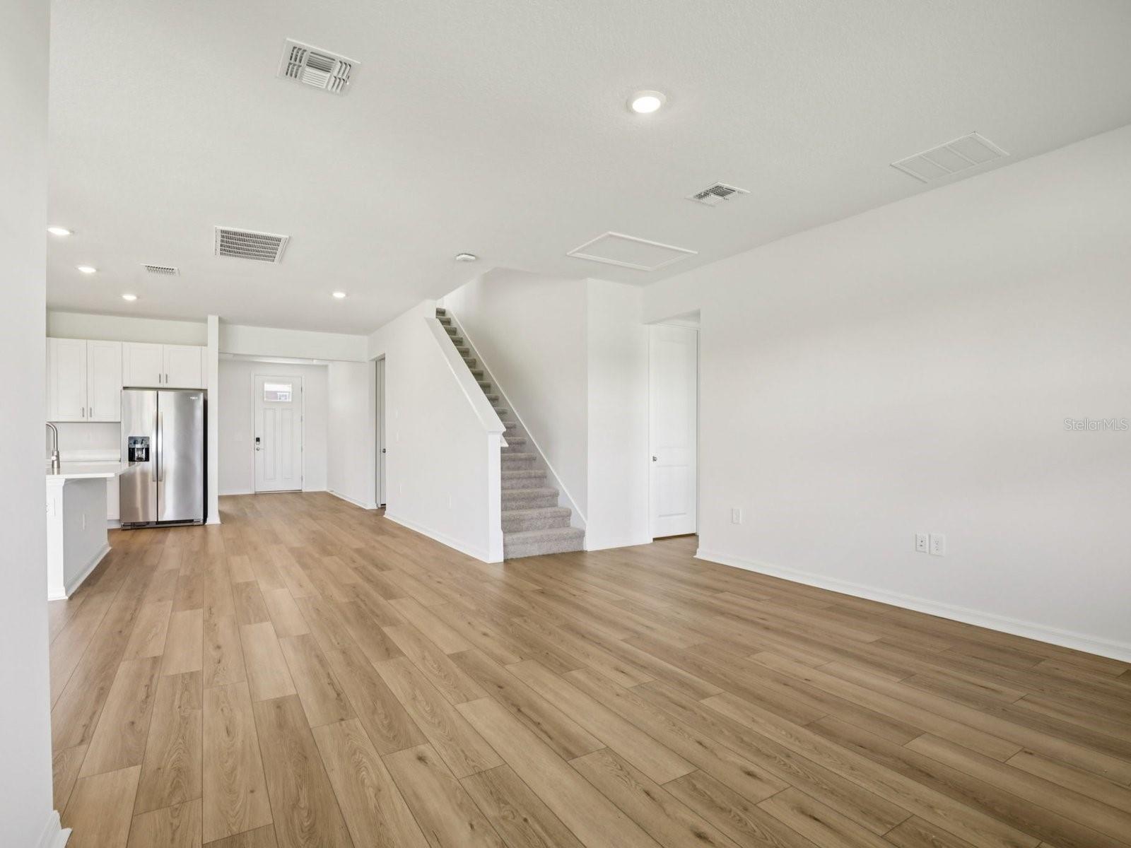 Image 10 of 45 For 9016 Venetia Court