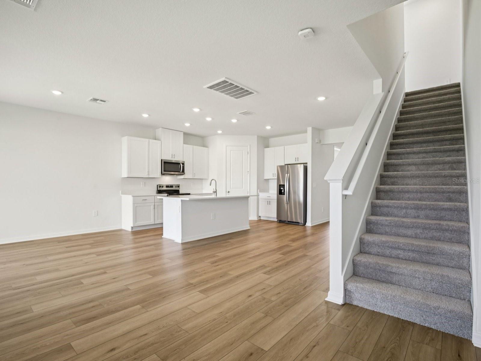 Image 11 of 45 For 9016 Venetia Court