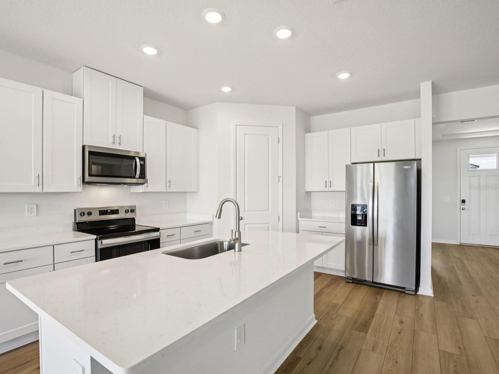 Image 12 of 45 For 9016 Venetia Court