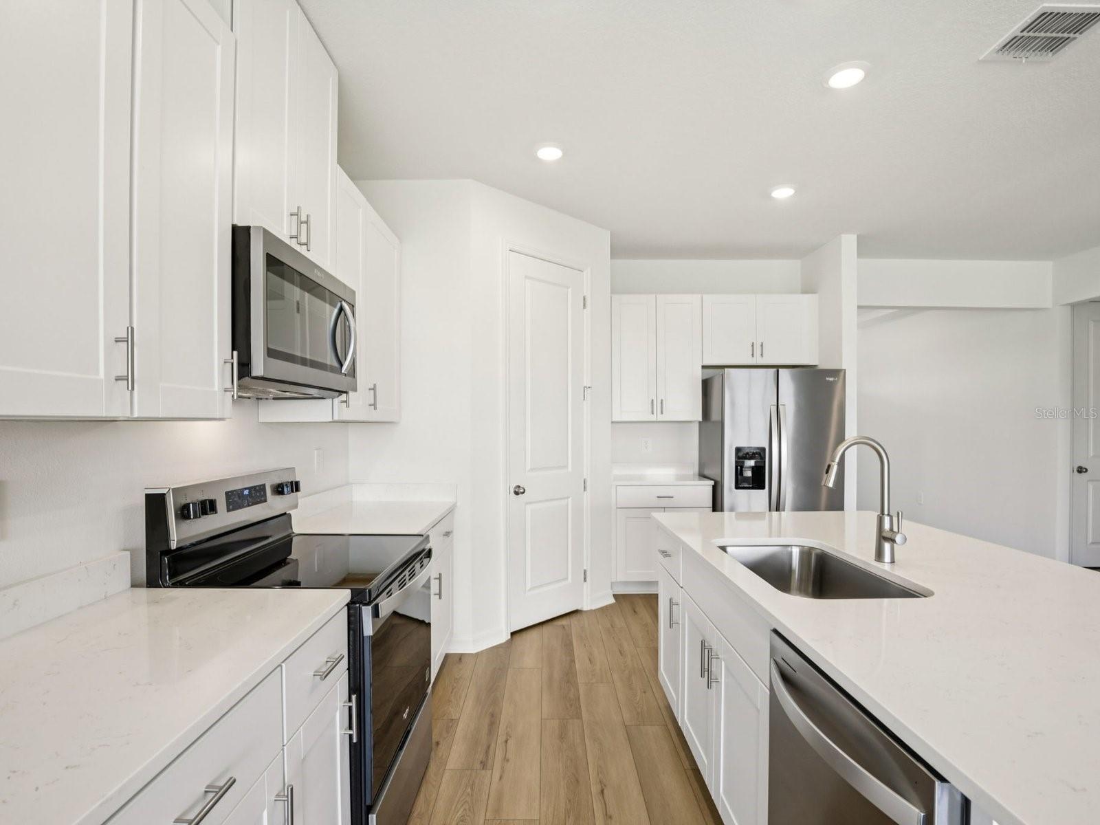 Image 13 of 45 For 9016 Venetia Court