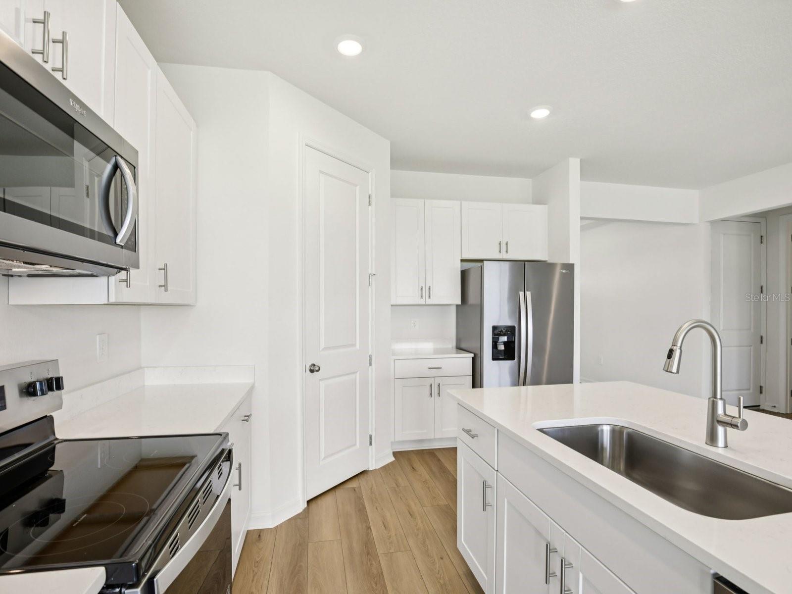 Image 14 of 45 For 9016 Venetia Court