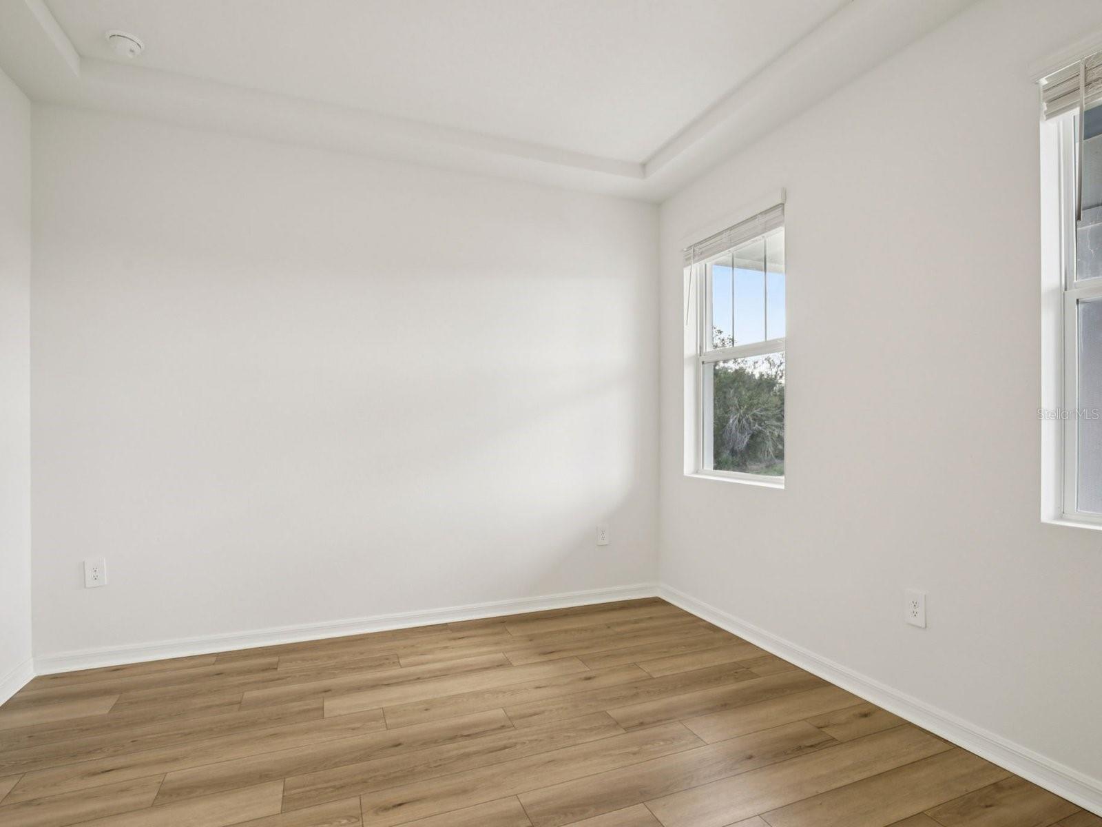 Image 20 of 45 For 9016 Venetia Court