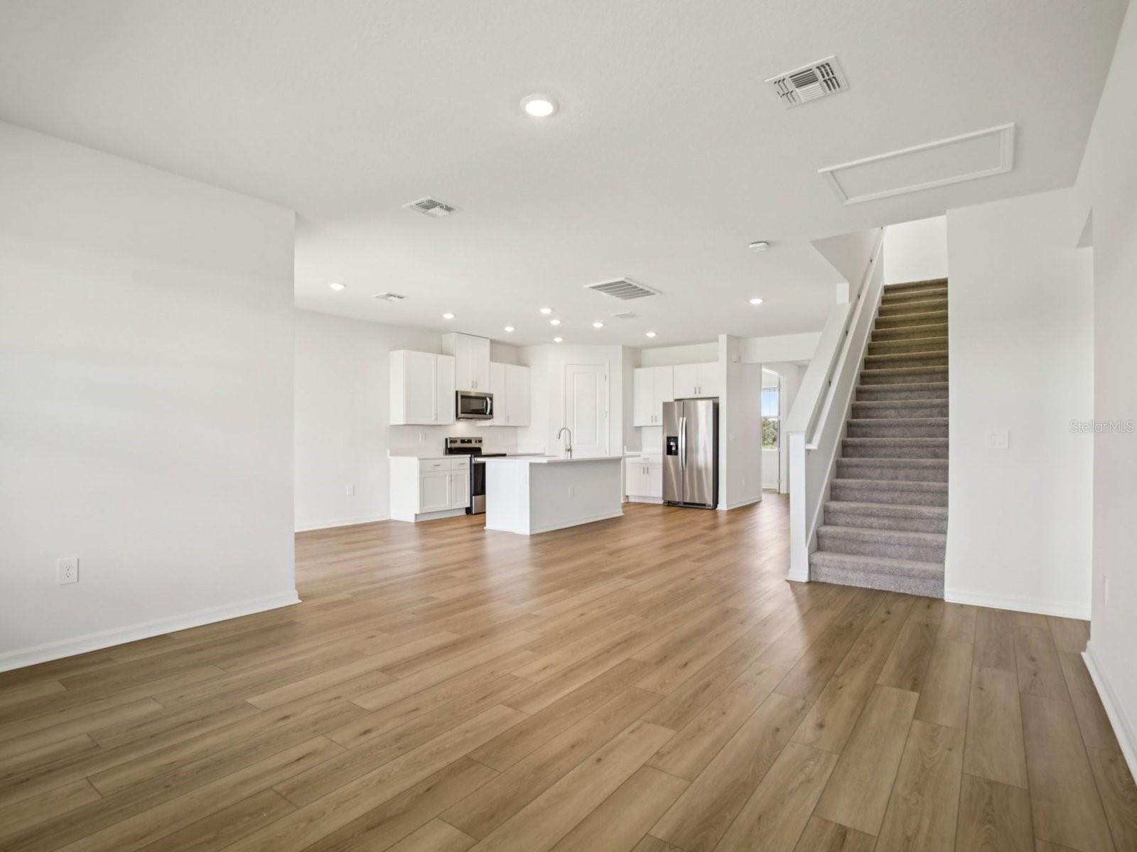 Image 9 of 45 For 9016 Venetia Court