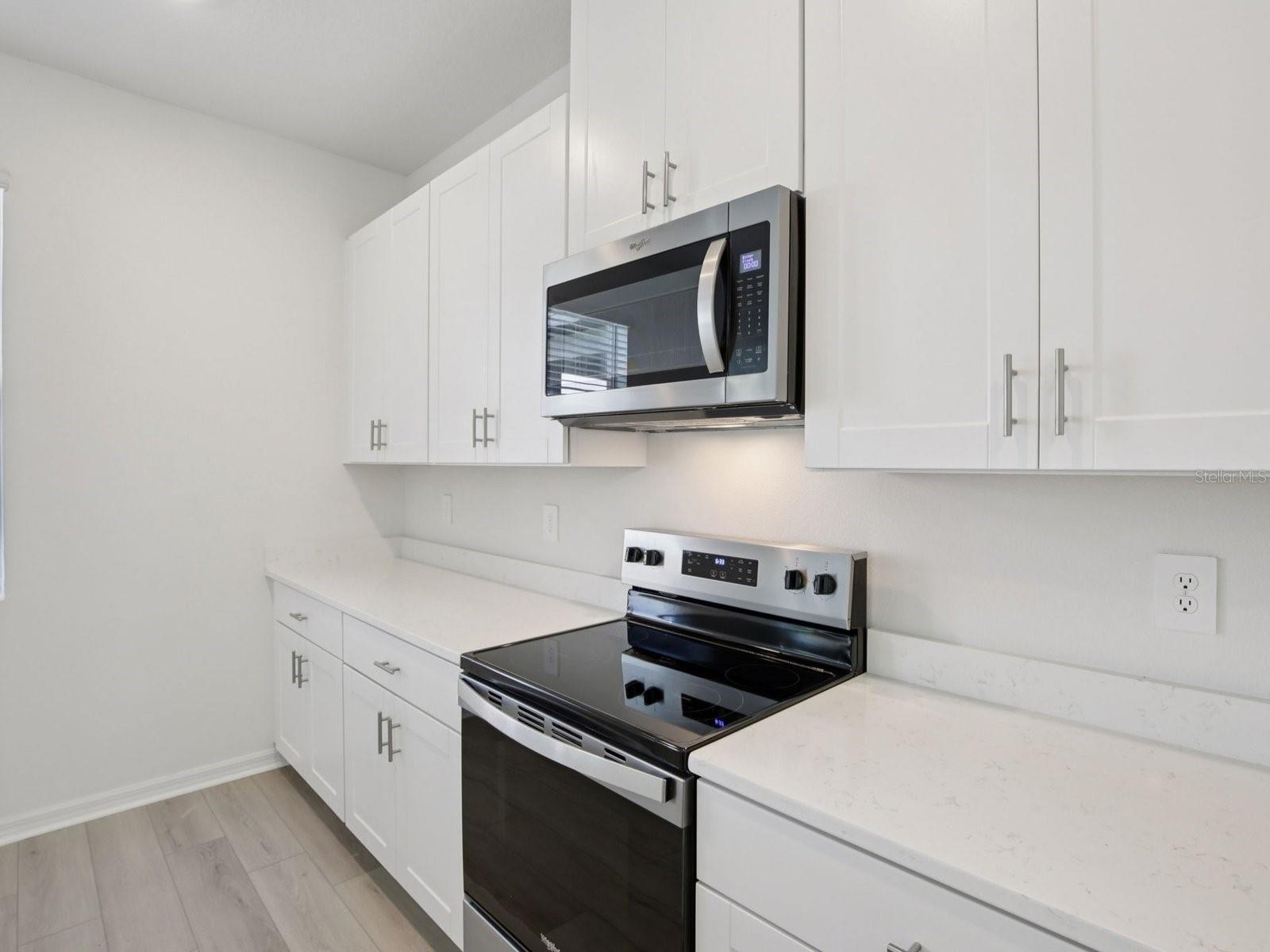 Image 11 of 44 For 13221 Shellmore Avenue