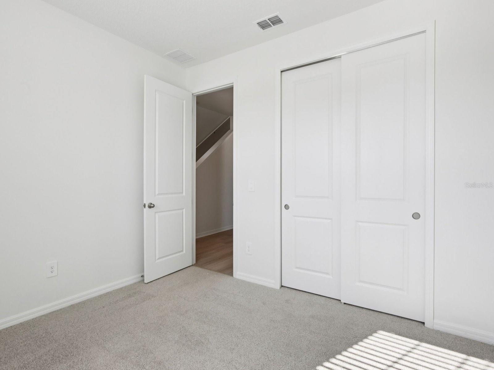 Image 17 of 44 For 13221 Shellmore Avenue