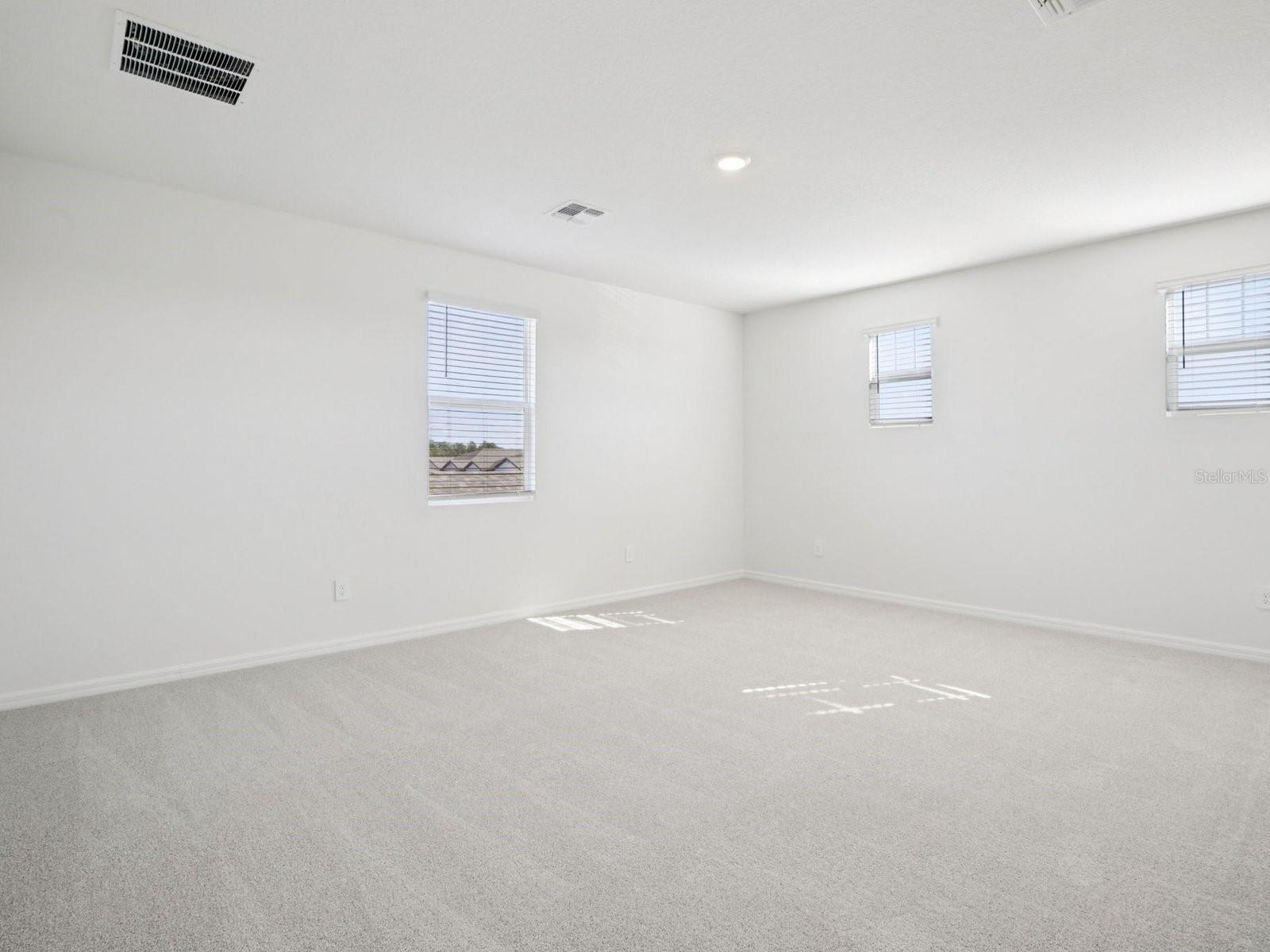 Image 20 of 44 For 13221 Shellmore Avenue