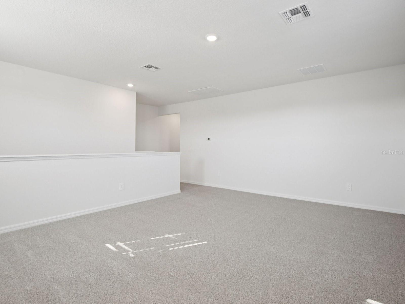 Image 22 of 44 For 13221 Shellmore Avenue