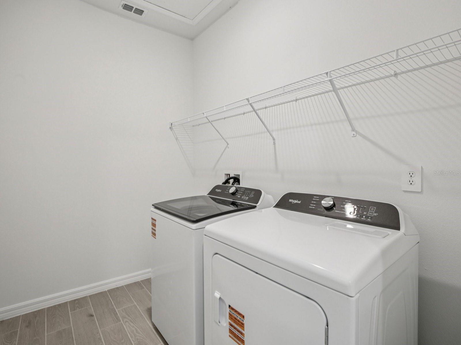 Image 27 of 33 For 13310 Shellmore Avenue