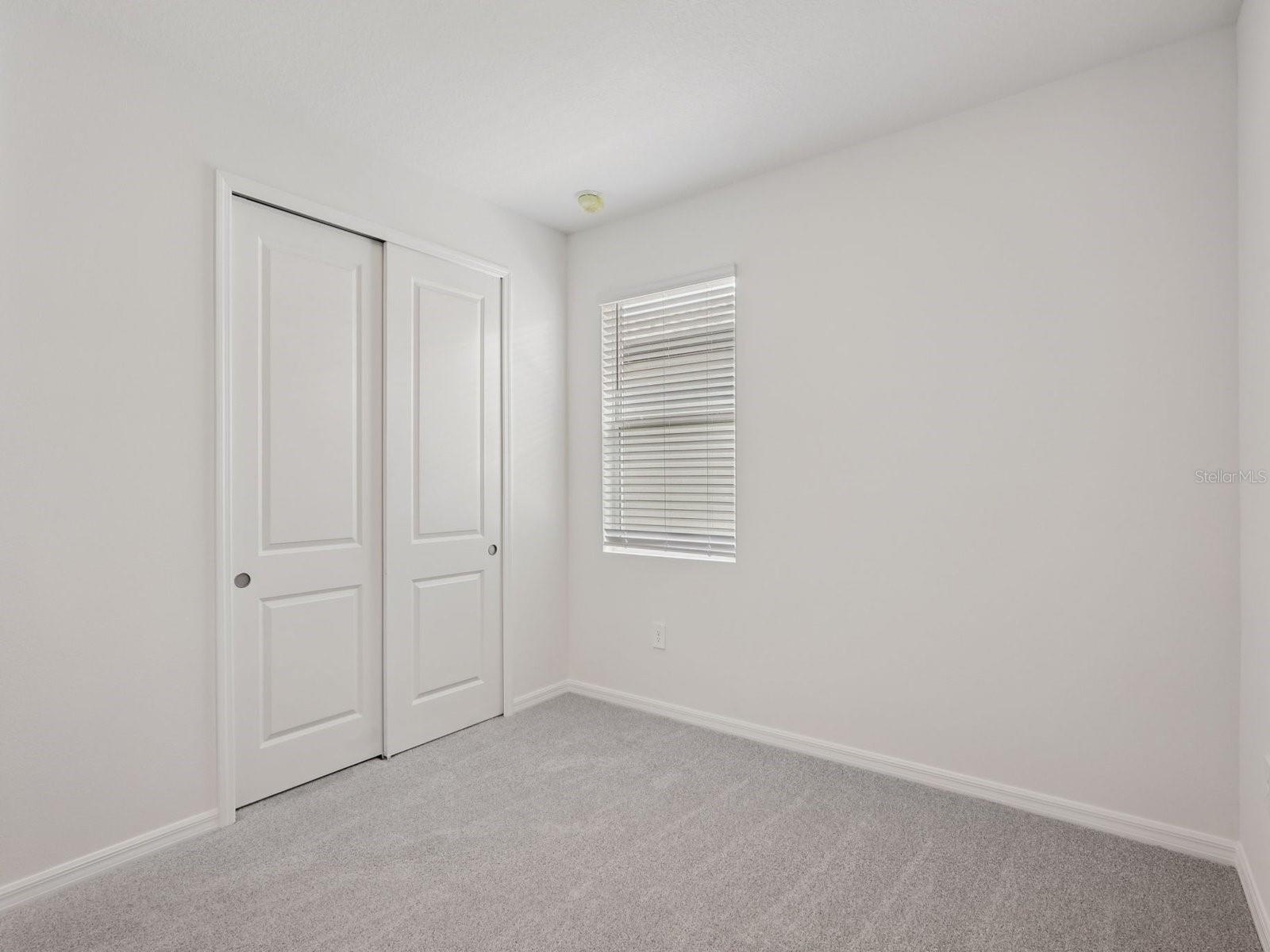 Image 23 of 34 For 13306 Shellmore Avenue