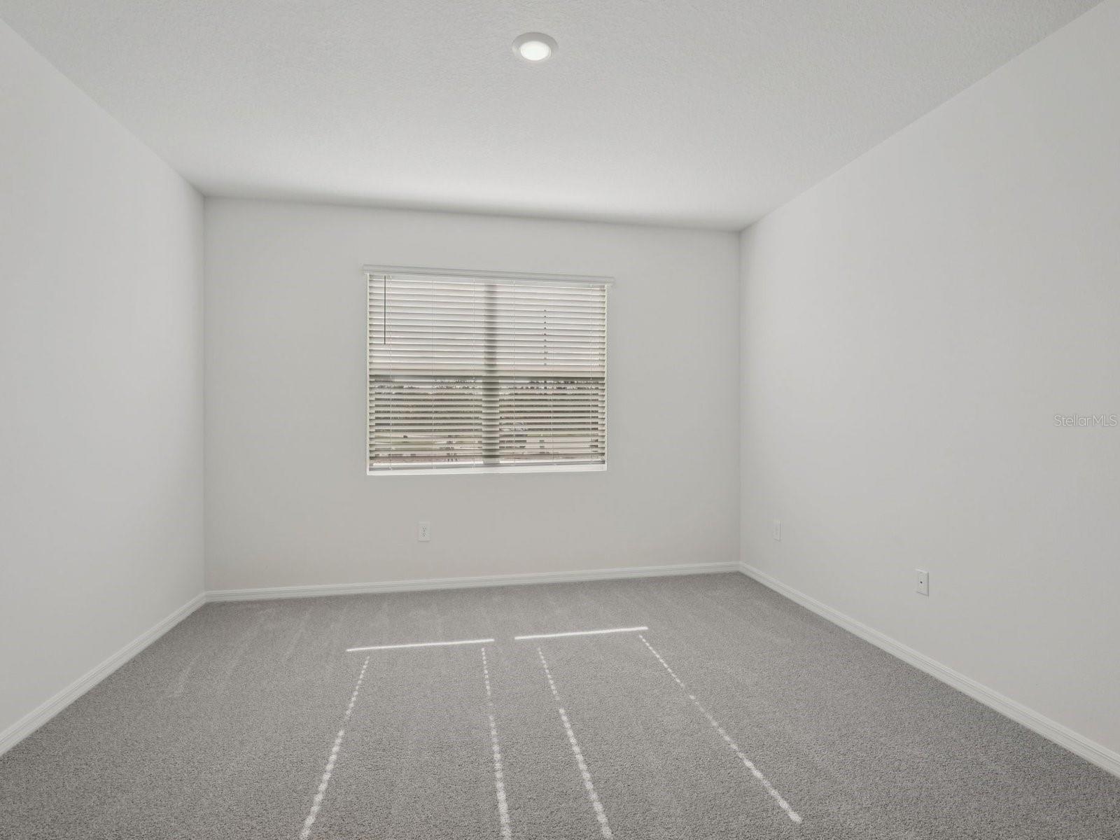 Image 28 of 34 For 13306 Shellmore Avenue