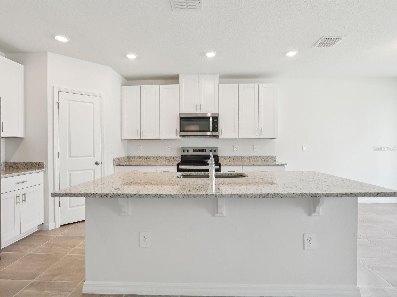 Image 12 of 36 For 1361 Oak Valley Drive