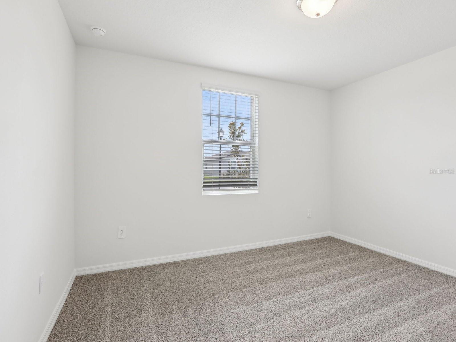 Image 18 of 36 For 1361 Oak Valley Drive