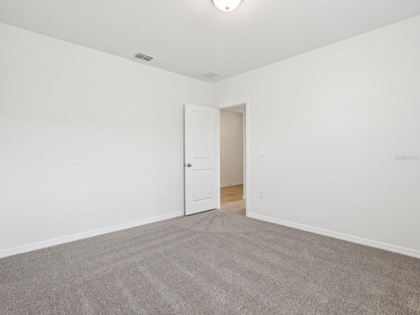 Image 21 of 36 For 1361 Oak Valley Drive