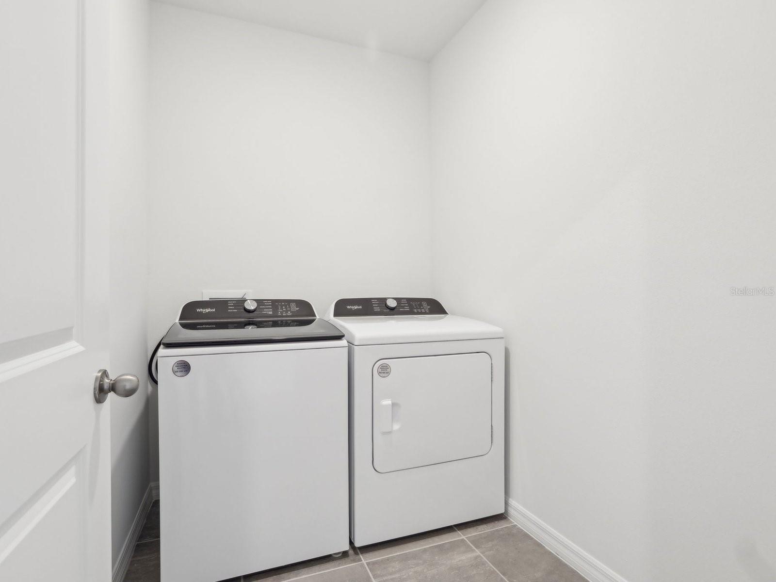 Image 25 of 36 For 1361 Oak Valley Drive