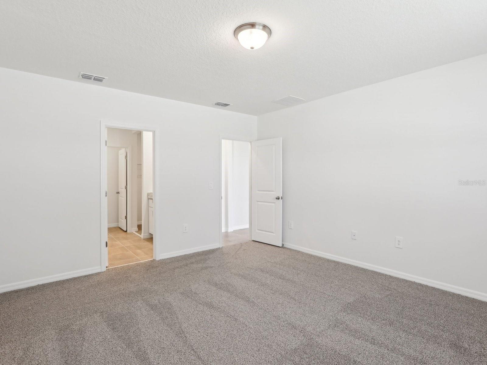 Image 27 of 36 For 1361 Oak Valley Drive