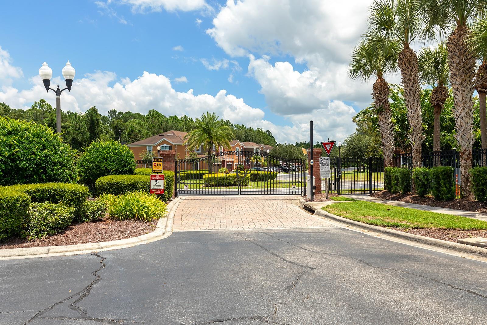 Image 22 of 23 For 9457 Silver Buttonwood Street 9457