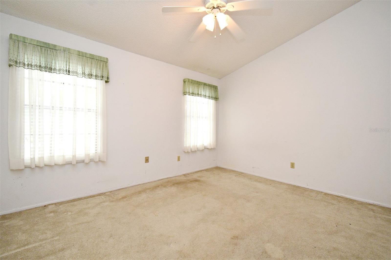 Image 17 of 32 For 2732 Brandon Circle