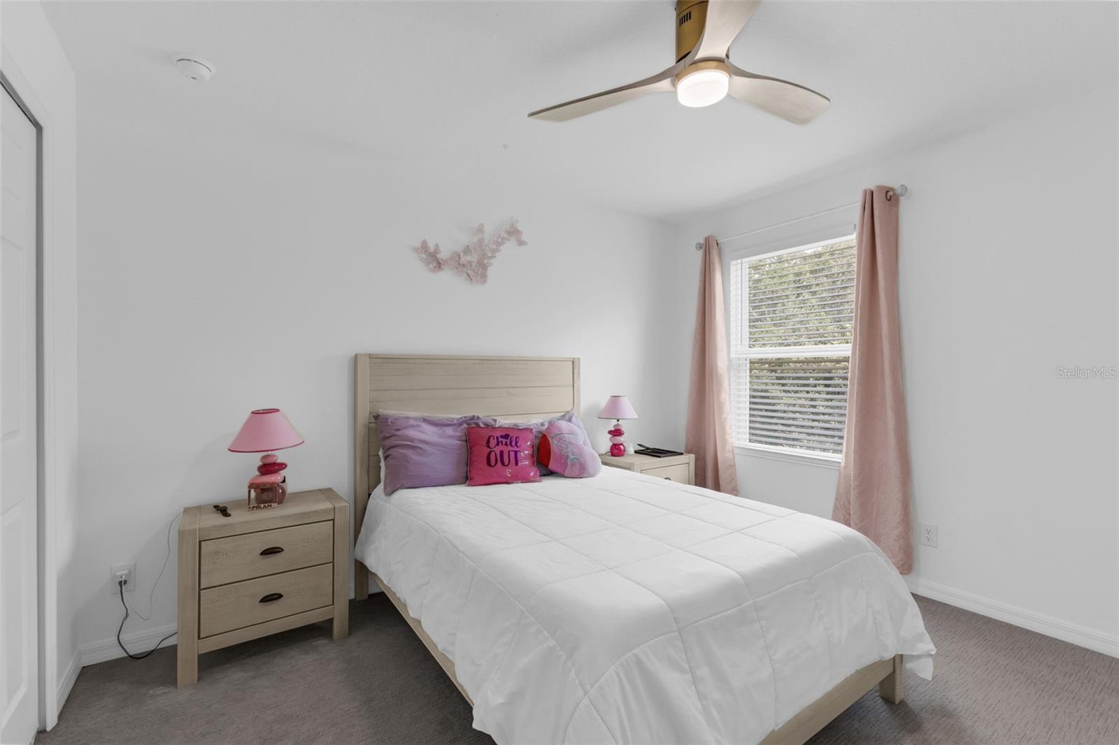 Image 19 of 30 For 5253 Royal Point Avenue