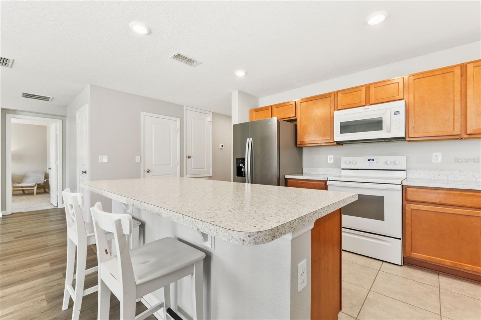 Image 11 of 30 For 308 Lake Lucerne Way