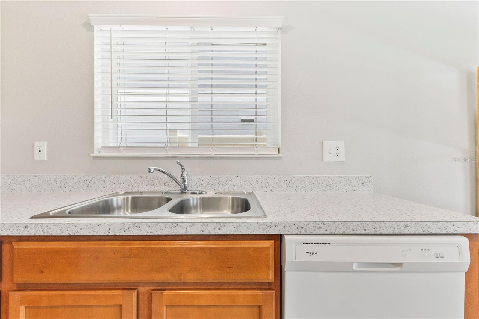 Image 12 of 30 For 308 Lake Lucerne Way