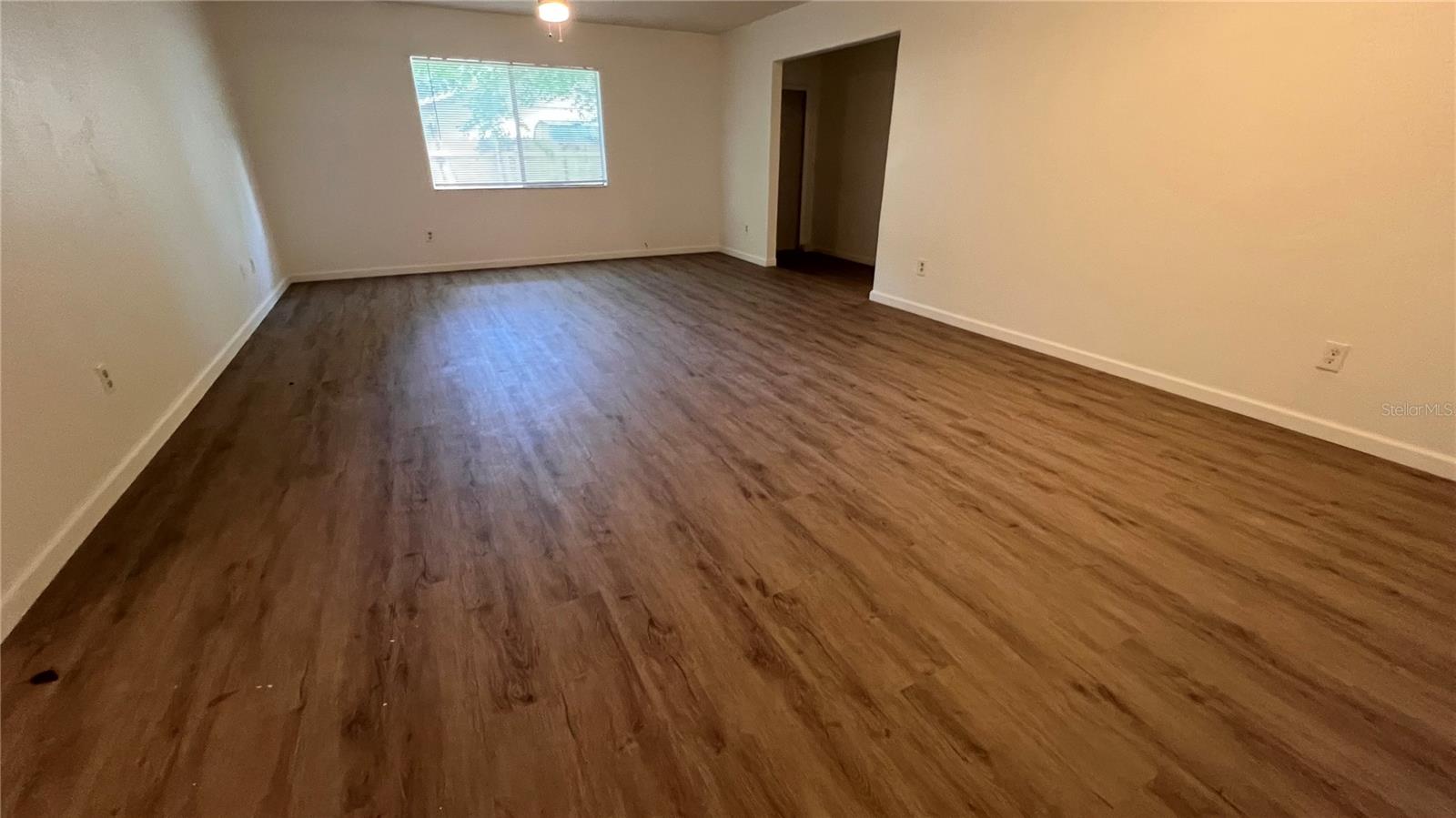 Image 4 of 9 For 305 Cavanah Drive B