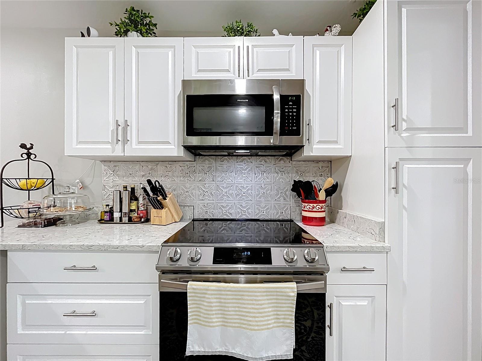 Image 11 of 44 For 8208 Spring Drive