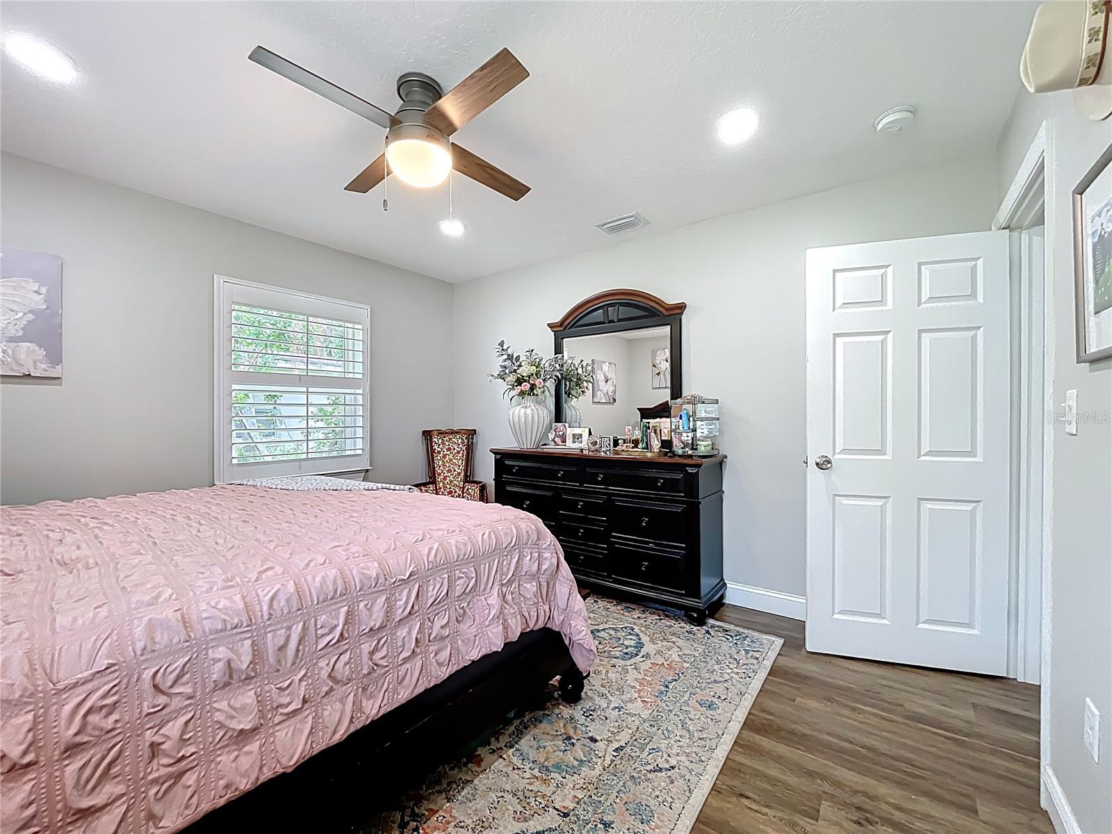 Image 14 of 44 For 8208 Spring Drive